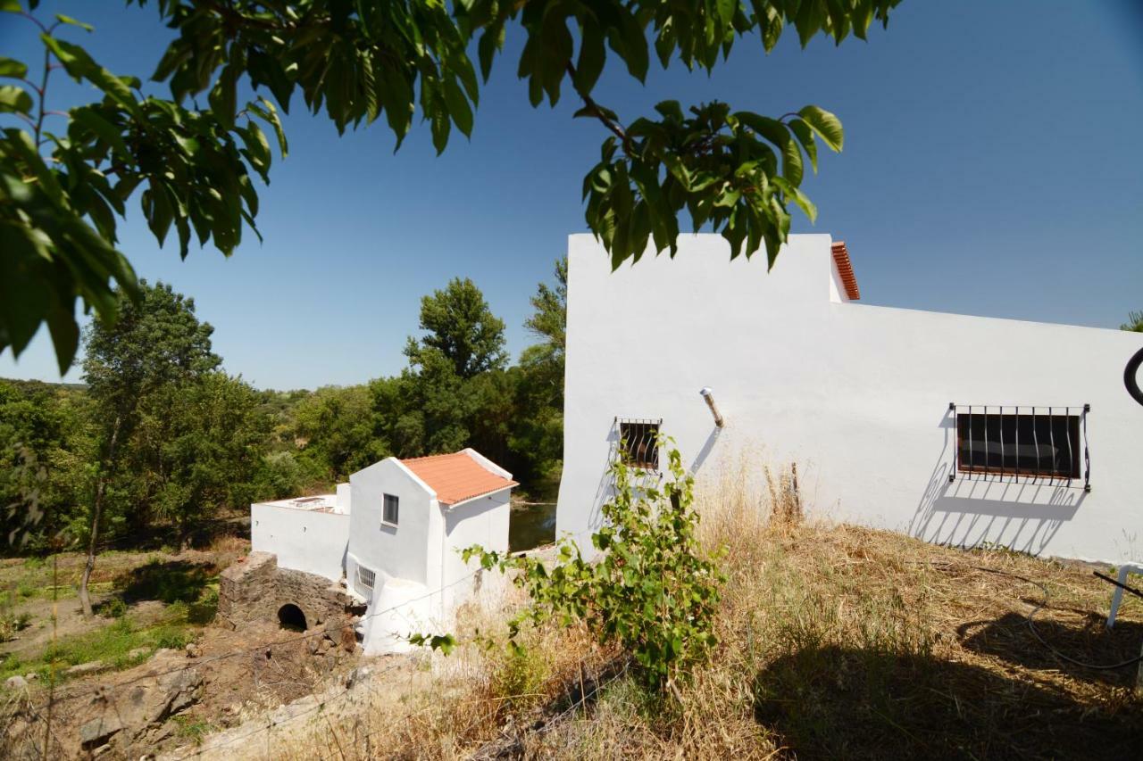 Moinho Da Capela Villa คัมโป มายอร์ ภายนอก รูปภาพ